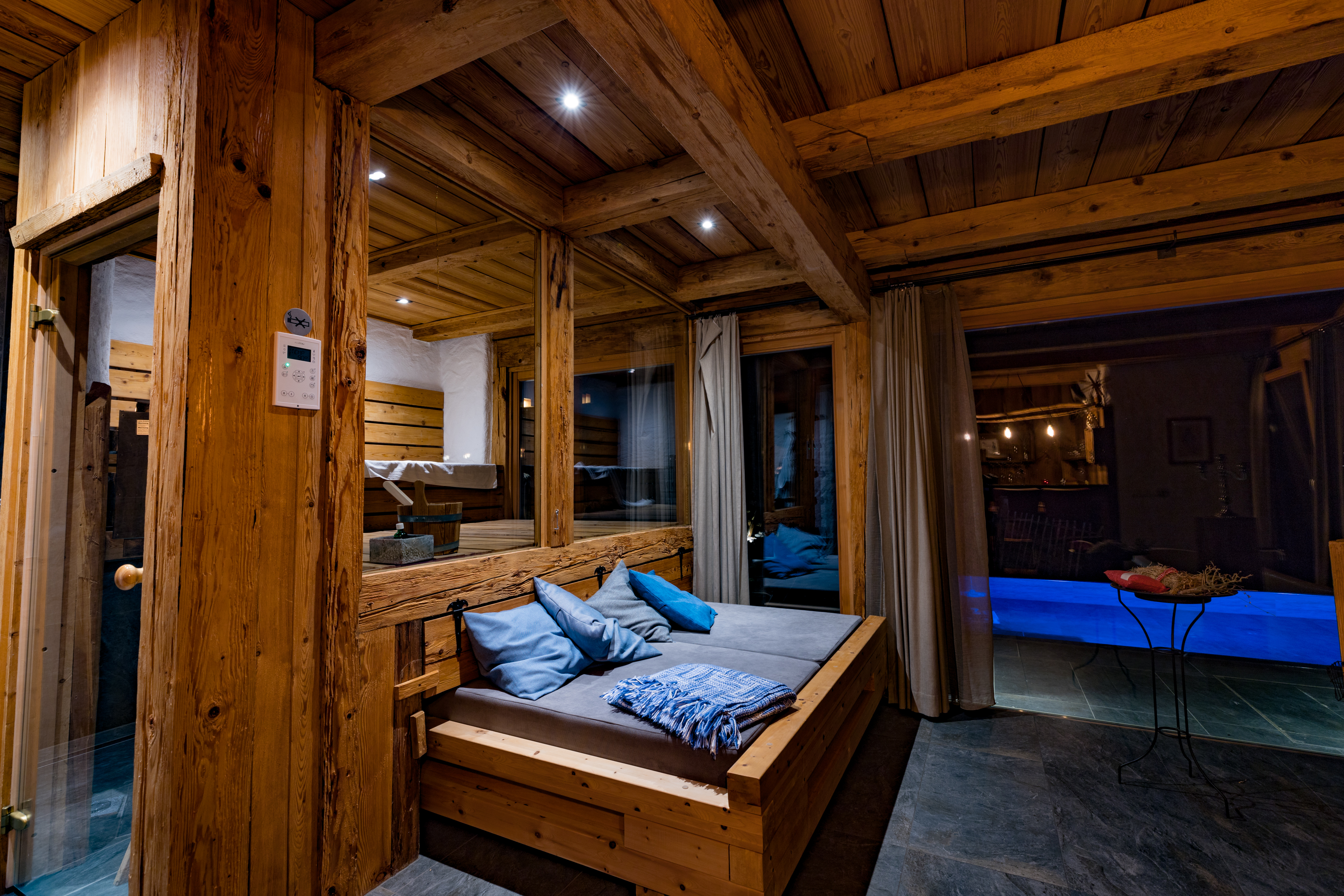BienenAlm - Luxus Chalet in Alleinlage -  Sauna - exklusiv für dich alleine - auf 1000m Seehöhe